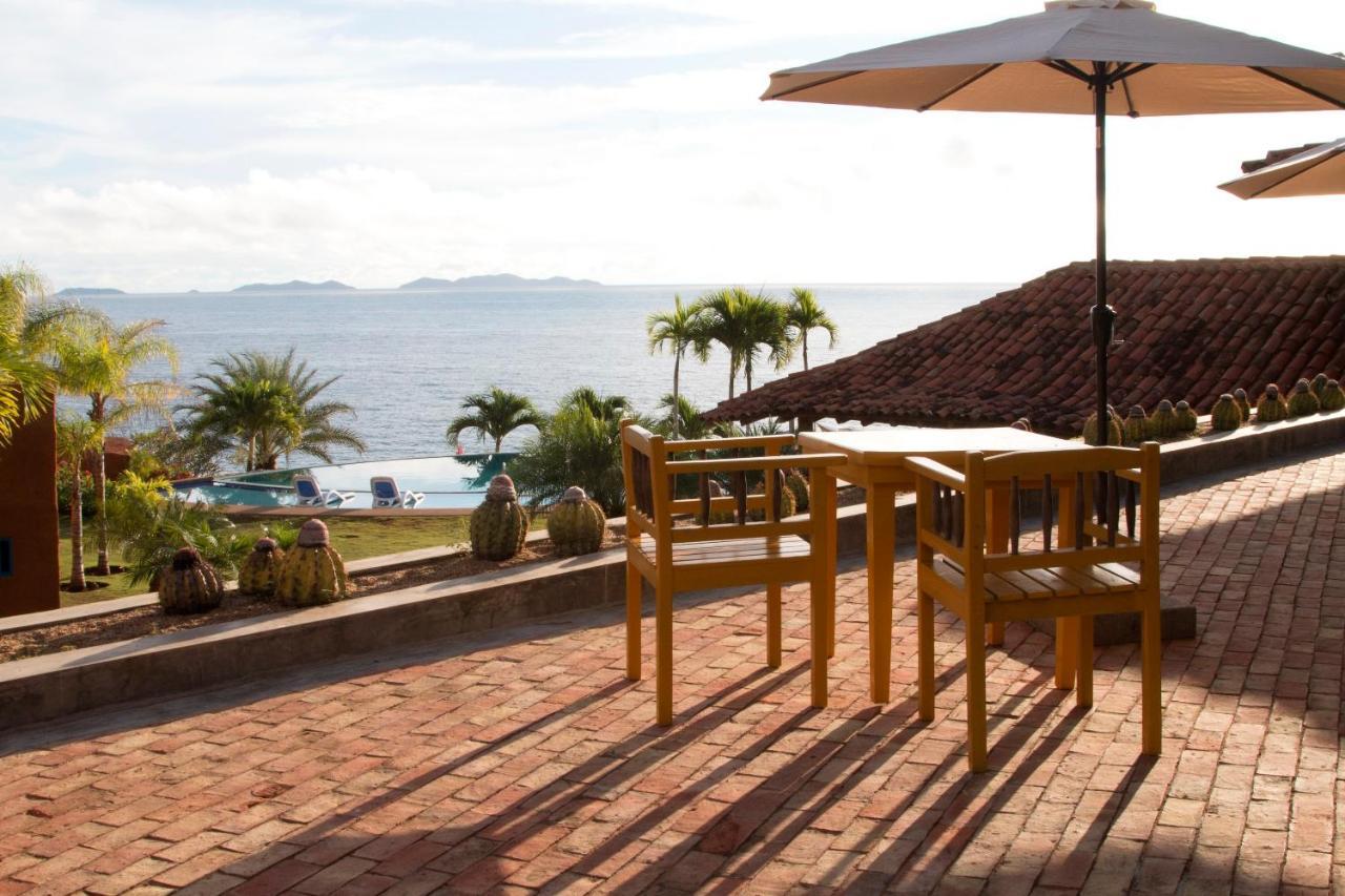 Cala Margarita Hotel Paraguachi Esterno foto